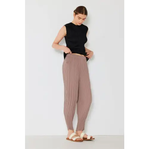 Drop Crotch Jogger
