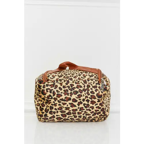 Stylish Red Plaid Printed Makeup Bag for On-the-Go Glamour