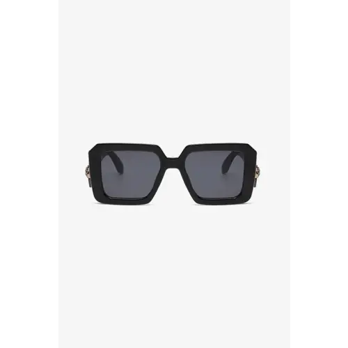 Stylish Tortoise Square Sunglasses with Durable Polycarbonate Frame