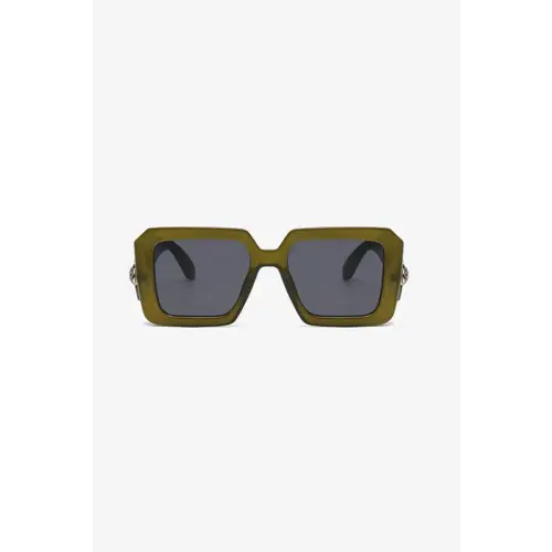 Stylish Tortoise Square Sunglasses with Durable Polycarbonate Frame