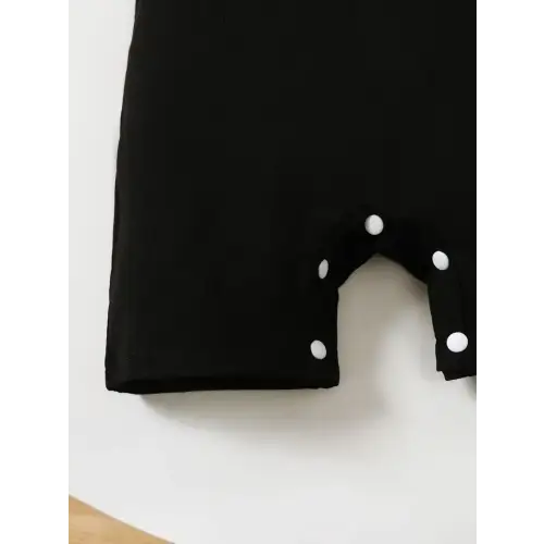 Trendy Two Piece Baby Outfit with Pockets for Little Ones