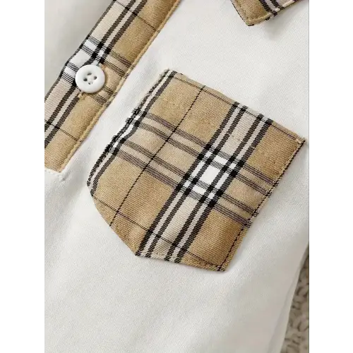 Trendy Two Piece Baby Outfit with Pockets for Little Ones