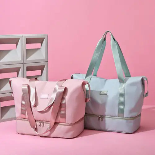 Vibrant Two-Toned Travel Bag