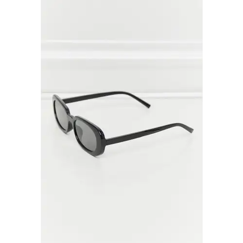 Tortoiseshell Oval Rim Sunglasses