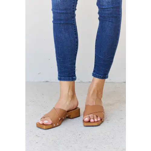 Step Criss Cross Wooden Clog Mules Redefine Summer Style Brown