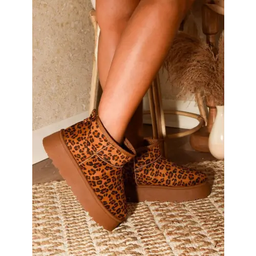 WiLDDiVA Thermal Furry Leopard Platform Booties Leopard