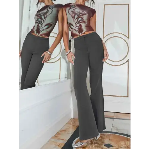 Comfortable Buttoned Trousers