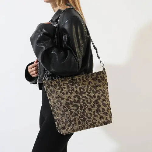 Belle Medium Shoulder Bag