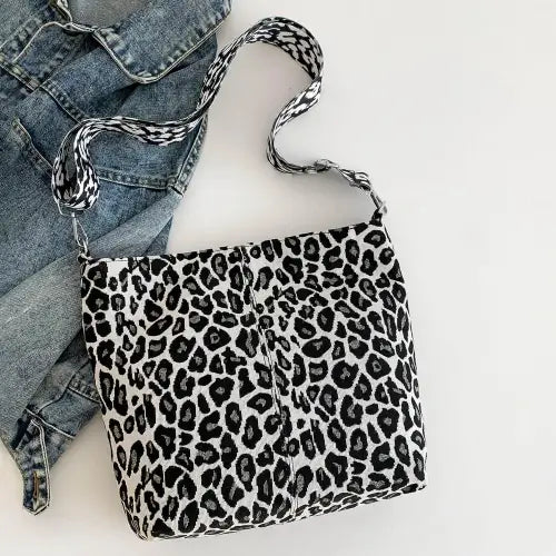 Belle Medium Shoulder Bag